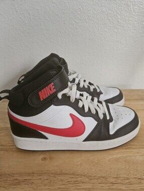 Nike Court Borough Mid 2 Big Kids 7 Y